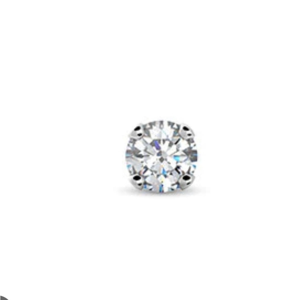 Three White domain nose stud size 2.0mm